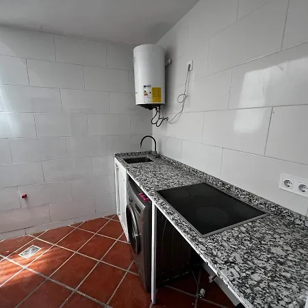 Evans Realty Cf Centrico Y Moderno דירה פואנגירולה