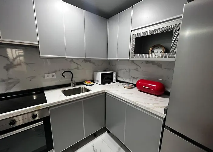 Apartment Evans Realty Cf Centrico Y Moderno