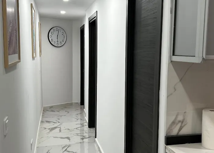 Evans Realty Cf Centrico Y Moderno