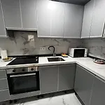 Evans Realty Cf Centrico Y Moderno Apartament