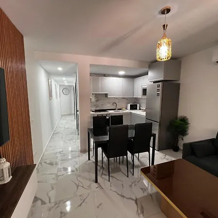 Evans Realty Cf Céntrico Y Moderno