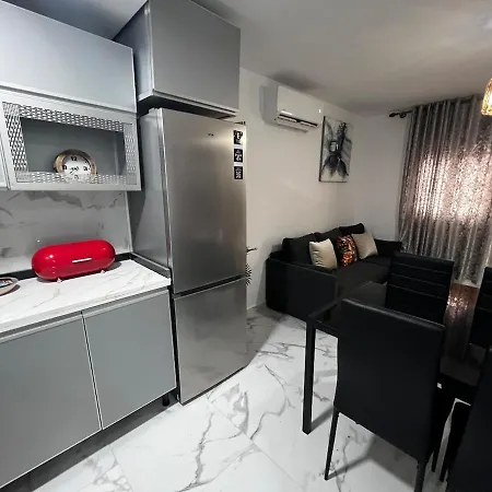 Evans Realty Cf Céntrico Y Moderno Fuengirola
